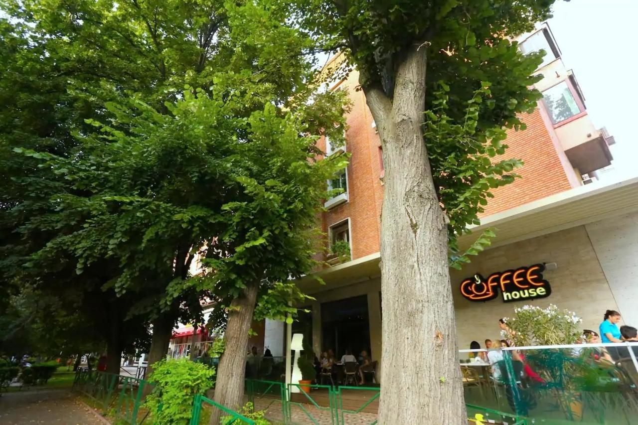 Ceronav Citycenter Galati, Disscount On Google! Daire Dış mekan fotoğraf
